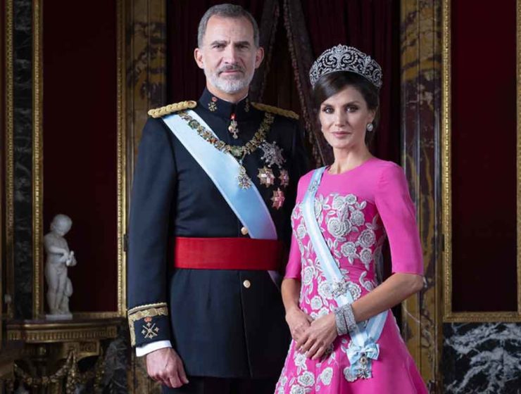 photo reine letizia roi felipe vi portrait officiel 2020
