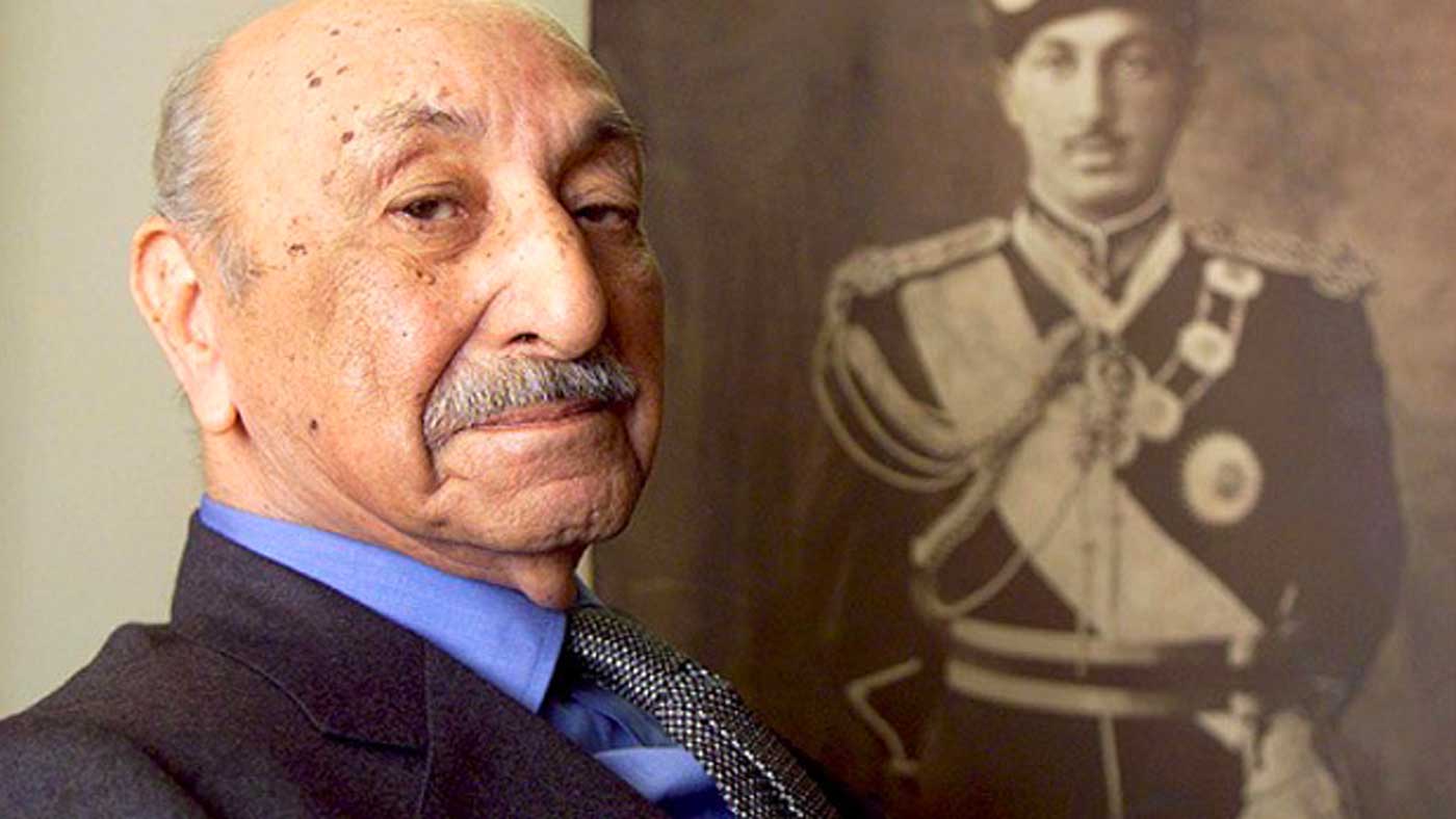 la-princesse-noal-zaher-rend-hommage-son-grand-p-re-le-dernier-roi-d