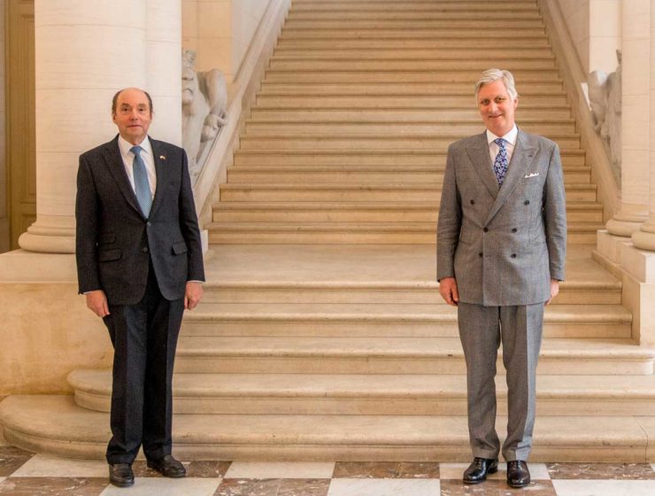 roi philippe organise une audience de départ avec l'ambassadeur Ronald Gidwitz