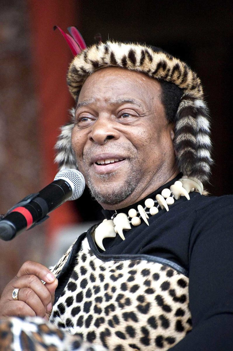 Le roi des Zoulous est mort à 72 ans