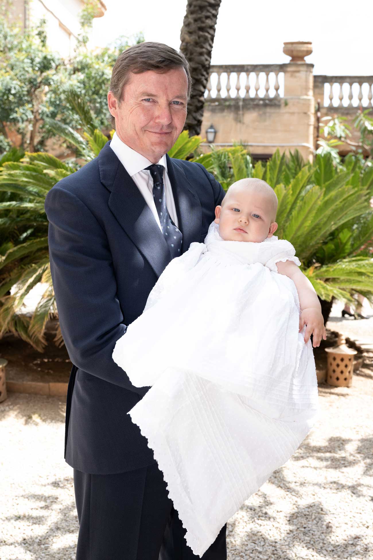 Prince Raphael Baptême du prince Raphaël d'Orléans à Palma de Majorque : Pedro de ...