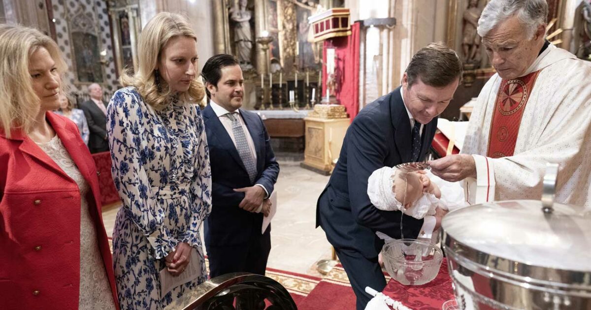 Prince Raphael Baptême du prince Raphaël d'Orléans : les proches du prince François ...