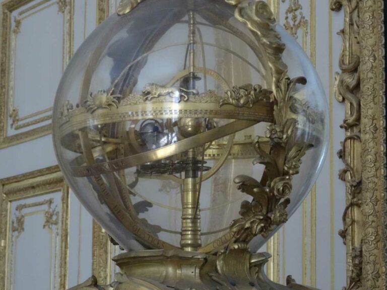Cadran Et Fronton D'Horloge Style Louis 15 - Antique En Métal