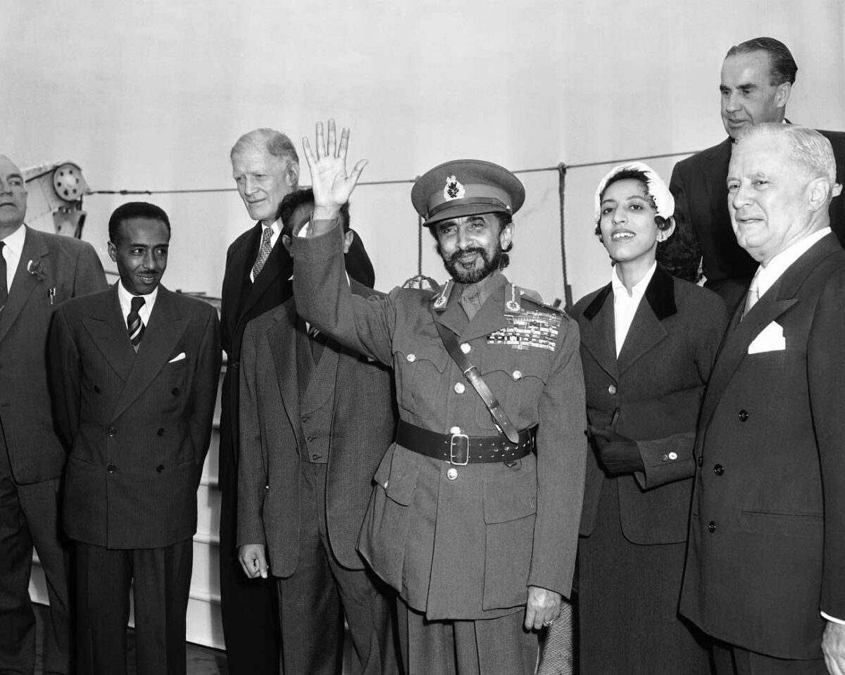 Manhwa La Fille De L Empereur Scan Vf histoiresroyales.fr