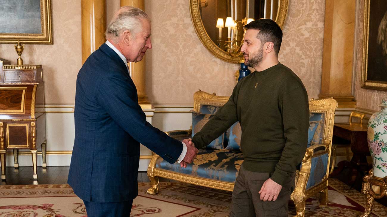 La visite surprise de Zelensky auprès du roi Charles III au palais de