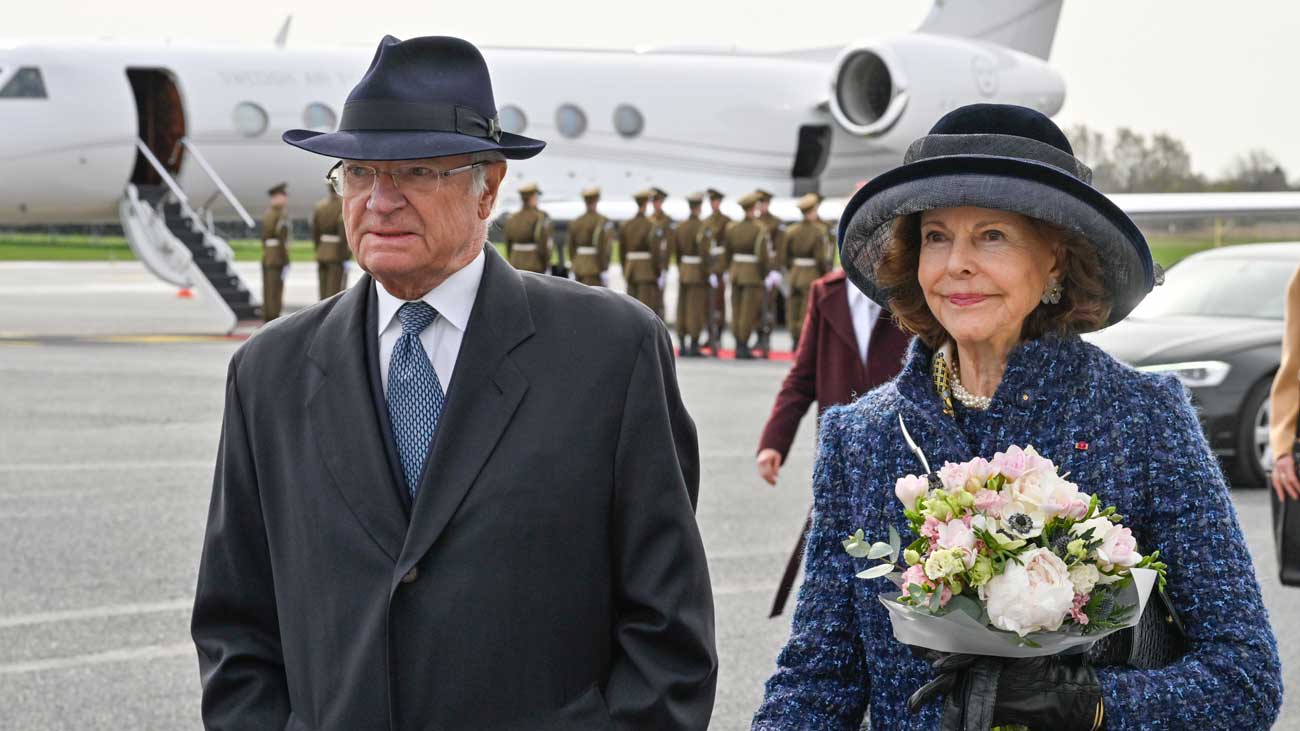 Le roi et la reine de Suède au château de Linköping pour marquer le