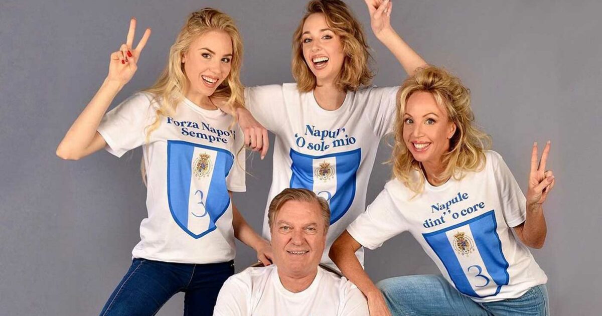 La famille royale des DeuxSiciles fête la victoire de Naples au championnat d