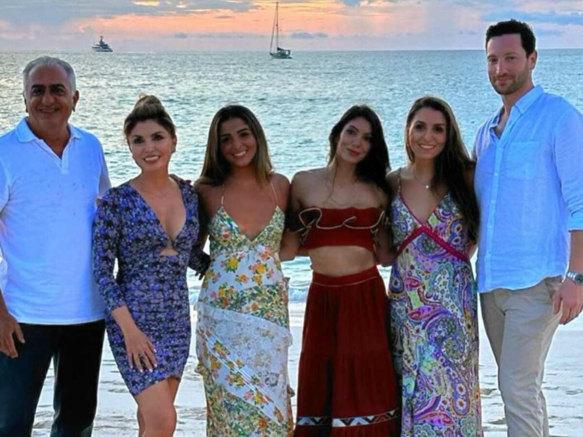 [fiancailles-princesse-iman-pahlavi-iran-brad-sherman-1200x900]