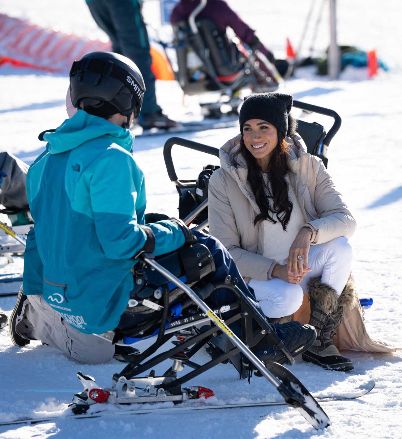 La SaintValentin du prince Harry et Meghan sur les pistes au Canada(04)