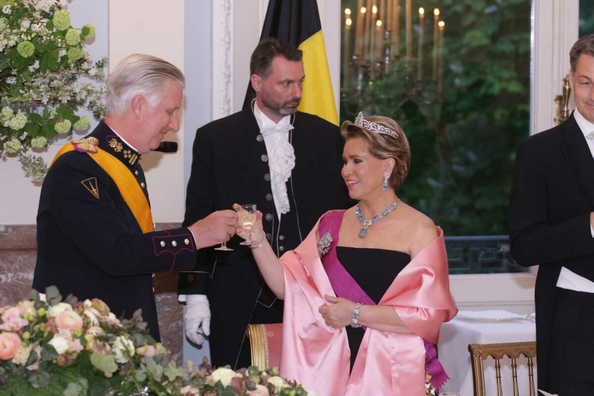Maria Teresa de Luxembourg porte le diadème de la tante du roi Philippe