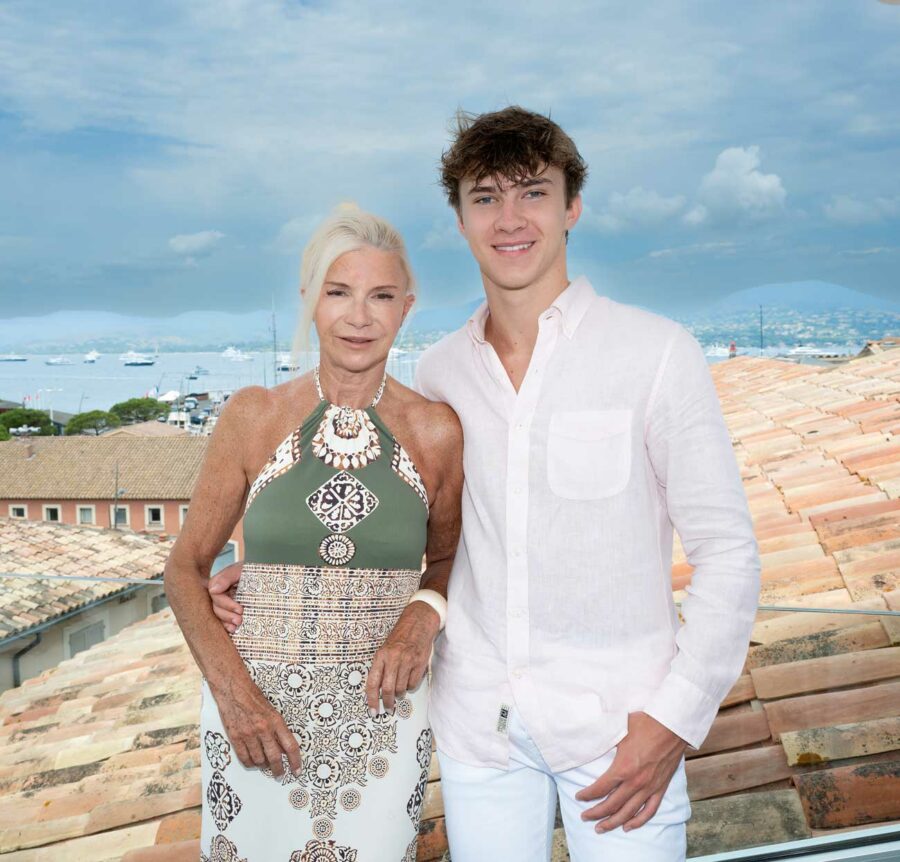 Les vacances du jeune duc de Gramont à SaintTropez avant de rentrer au