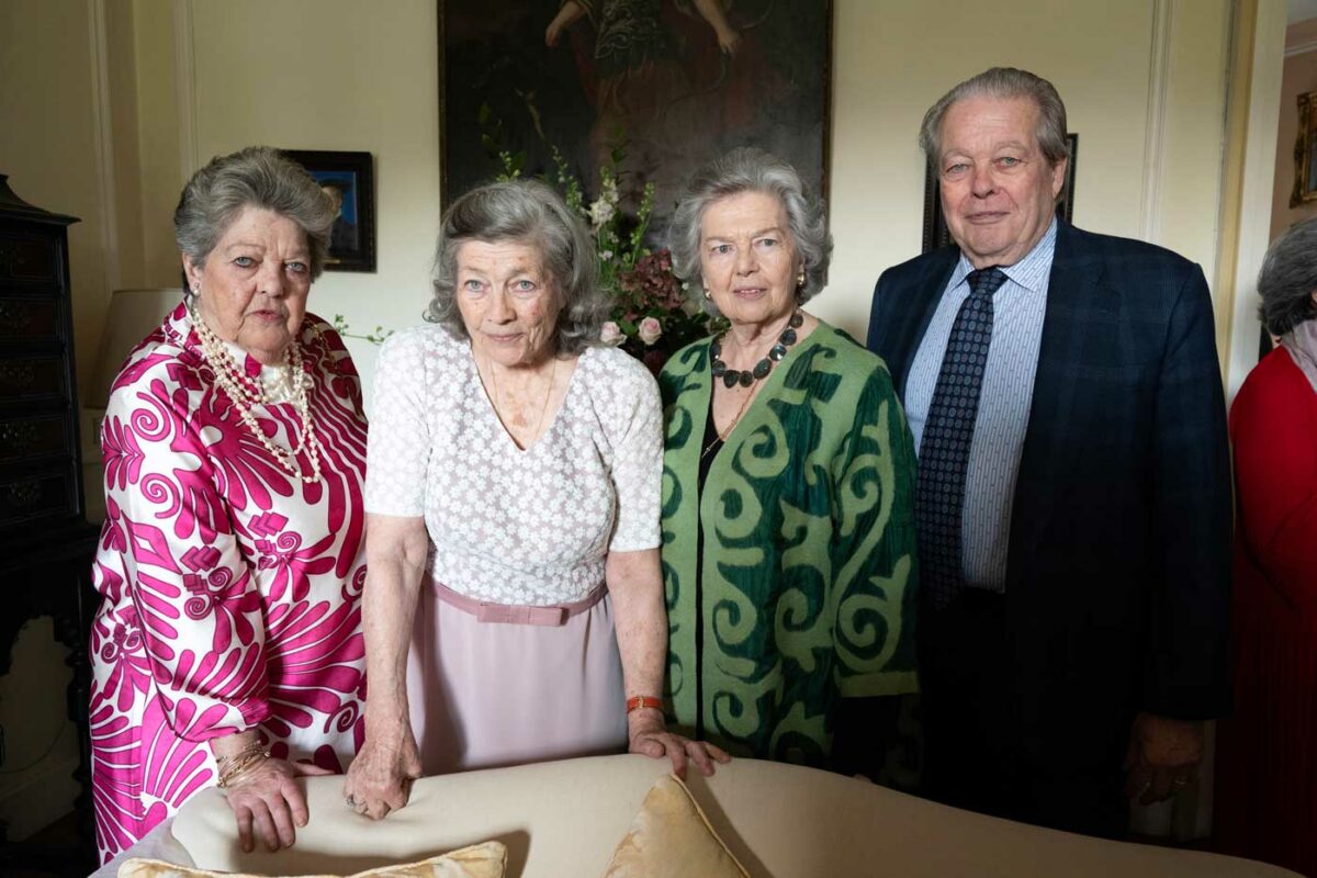 La princesse Hélène de France fête ses 90 ans entourée de sa fratrie ...
