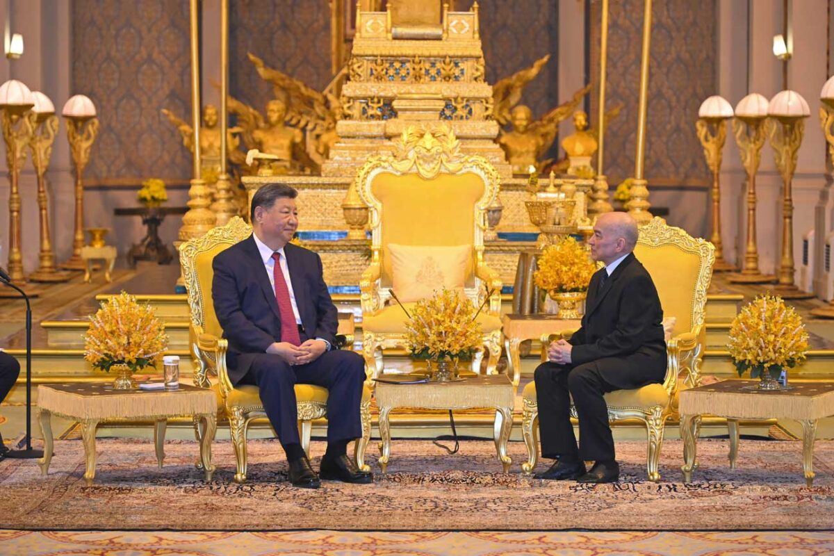 Le roi Norodom Sihamoni accueille Xi Jinping pour renforcer l'amitié ...
