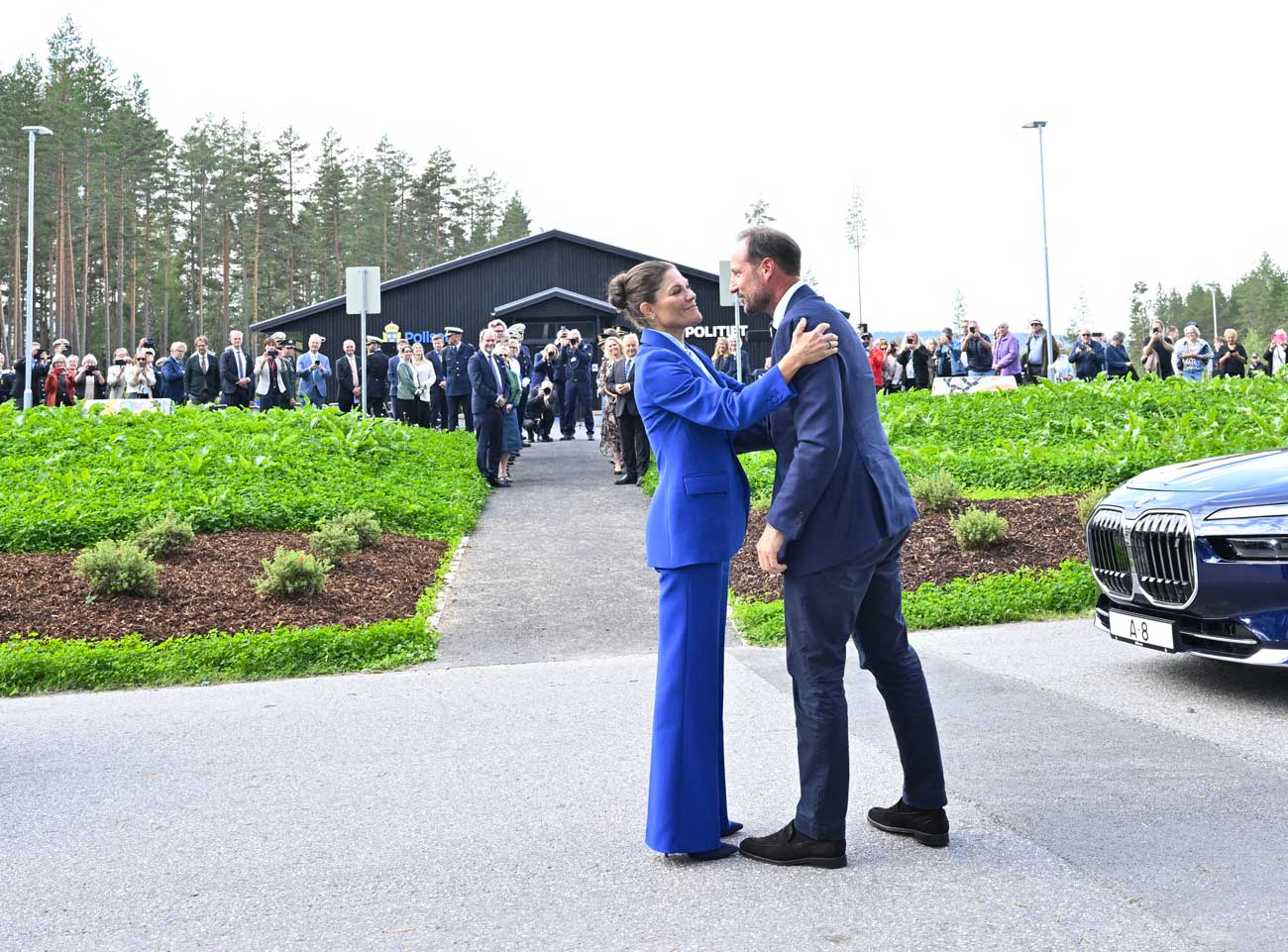Victoria de Suède et son cousin Haakon de Norvège se retrouvent à la frontière pour un engagement conjoint