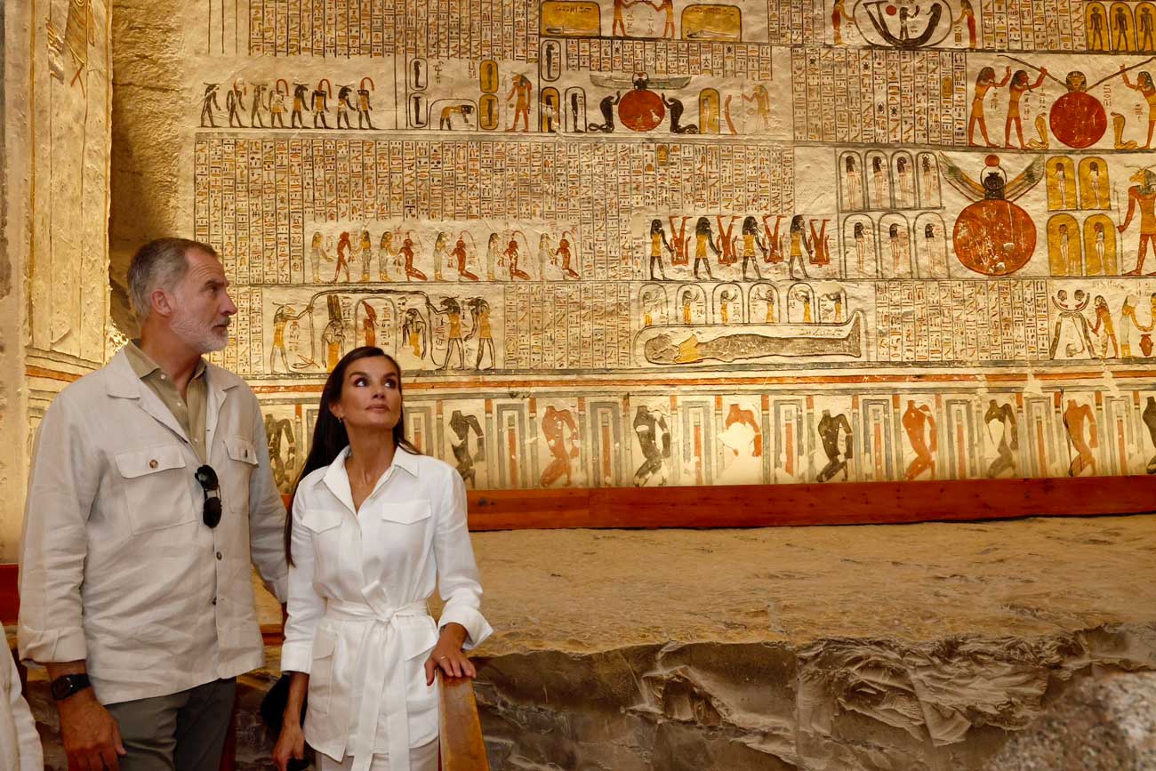 Le roi Felipe VI et la reine Letizia à la découverte des merveilles de la Vallée des Rois à Louxor