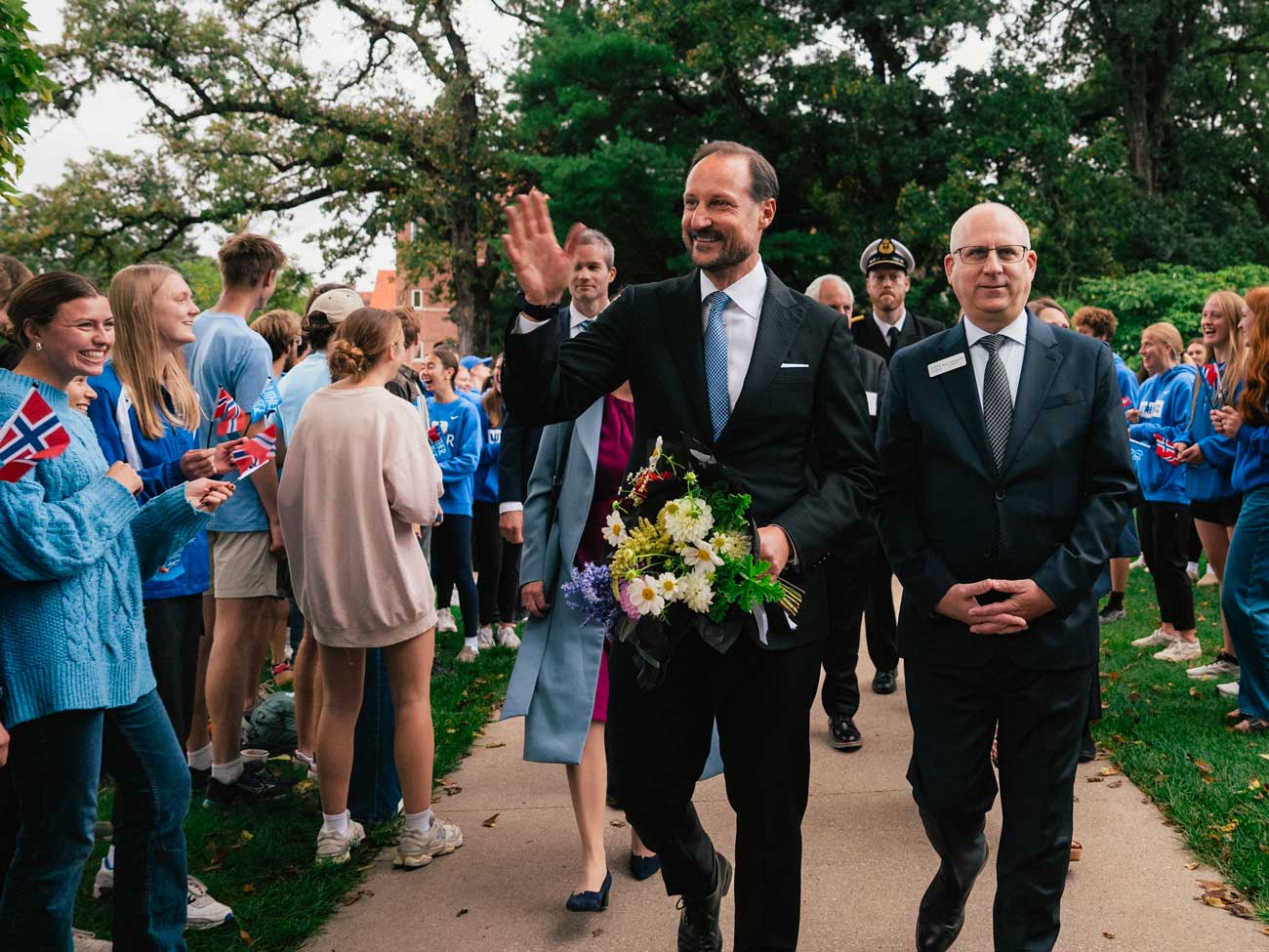 Le prince héritier Haakon dans l’Iowa pour fêter le bicentenaire de l’immigration norvégienne aux États-Unis